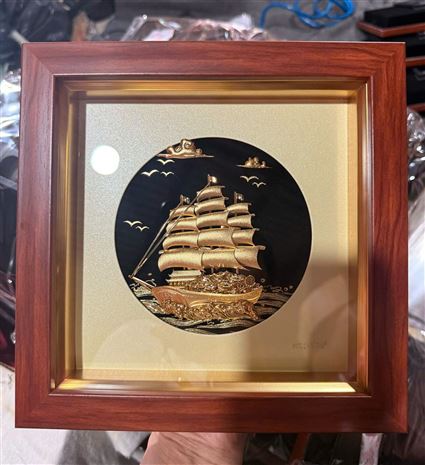 Quà Tặng Tranh Thuận Buồm Xuôi Gió Mạ Vàng